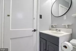 8338 Oakleigh Rd, Parkville, MD 21234 - Photo 21