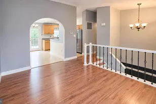 18 Woodmans Ct, Baltimore, MD 21221 - Photo 5
