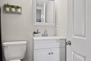 18 4th Ave, Baltimore, MD 21227 - Photo 21