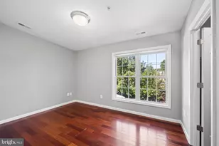 656 Villager Cir, Baltimore, MD 21222 - Photo 13
