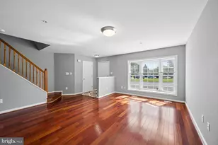 656 Villager Cir, Baltimore, MD 21222 - Photo 5
