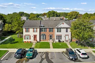 656 Villager Cir, Baltimore, MD 21222 - Photo 3