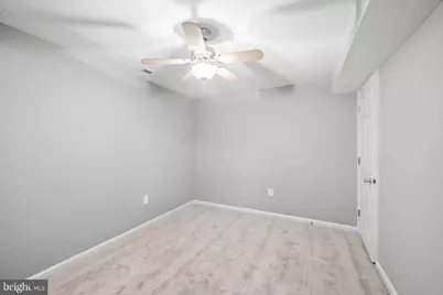 656 Villager Circle, Baltimore, MD 21222 - Photo 25