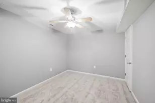 656 Villager Cir, Baltimore, MD 21222 - Photo 25