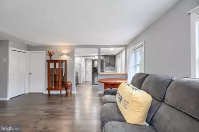 513 N Marlyn Avenue, Baltimore, MD 21221 - Photo 3