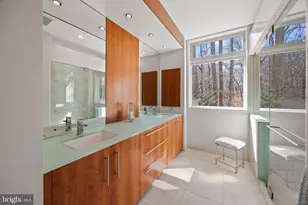 2923 Woodvalley Dr, Pikesville, MD 21208 - Photo 35