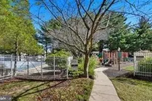 9005 Groffs Mill Dr, Owings Mills, MD 21117 - Photo 45