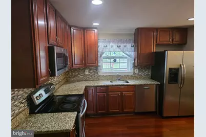 2107 N Rolling Rd, Windsor Mill, MD 21244 - Photo 11