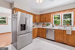 1 Jacobo Ln, Baltimore, MD 21286 - Photo 7