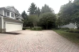 11528 Pebblecreek Dr, Lutherville, MD 21093 - Photo 3