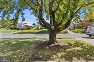 8822 Spring Rd, Parkville, MD 21234 - Photo 5