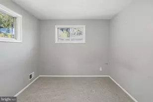 8822 Spring Rd, Parkville, MD 21234 - Photo 19
