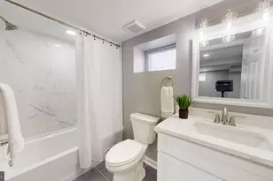 5302 Kenwood Ave, Baltimore, MD 21206 - Photo 23