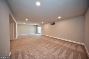 20 Jefferson Ave, Cockeysville, MD 21030 - Photo 35