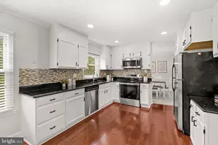 9729 Magledt Rd, Parkville, MD 21234 - Photo 11