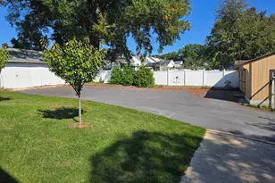 3 Eyring Ave, Essex, MD 21221 - Photo 3