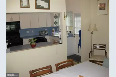 2900 Oakton Court, Baltimore, MD 21209 - Photo 3
