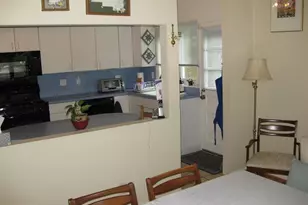 2900 Oakton Ct, Baltimore, MD 21209 - Photo 3