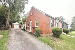 7915 Rolling View Ave, Nottingham, MD 21236 - Photo 3