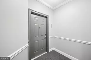 7401 Travertine Dr, Baltimore, MD 21209 - Photo 9