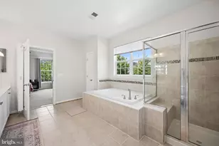 7401 Travertine Dr, Baltimore, MD 21209 - Photo 35