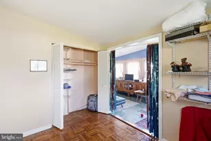6104 Sunny Ln, Baltimore, MD 21207 - Photo 17