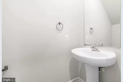 8131 Bartholomew Court, Baltimore, MD 21206 - Photo 29