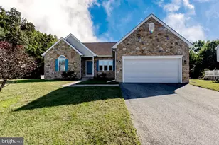 1339 Nautical Cir, Essex, MD 21221 - Photo 1