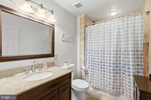 543 Brighton Pl, Essex, MD 21221 - Photo 15