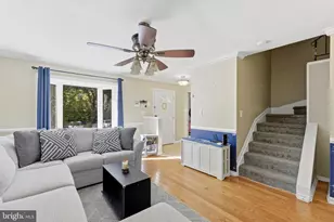 543 Brighton Pl, Essex, MD 21221 - Photo 5