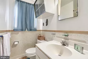 2525 Windsor Rd, Parkville, MD 21234 - Photo 21