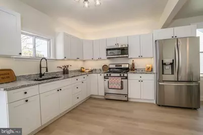 404 S Marlyn, Essex, MD 21221 - Photo 7