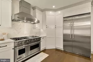 18 Hambleton Ct, Pikesville, MD 21208 - Photo 29