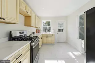 123 Oak St, Baltimore, MD 21222 - Photo 13