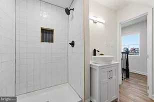 123 Oak St, Baltimore, MD 21222 - Photo 35