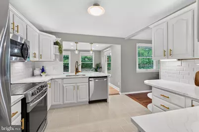 2112 Folkstone Road, Lutherville Timonium, MD 21093 - Photo 7
