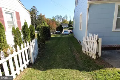 22 Village Road, Baltimore, MD 21208 - Photo 5