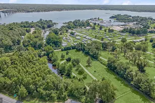 14055 Solomons Island Rd, Solomons, MD 20688 - Photo 11