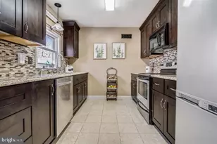 12128 Long Wolf Ln, Lusby, MD 20657 - Photo 3