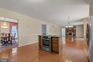 11871 Lexington Dr, Dunkirk, MD 20754 - Photo 9