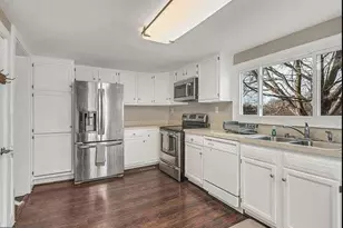 4090 Old Town Rd, Huntingtown, MD 20639 - Photo 5