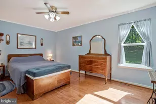 70 S View Dr, Huntingtown, MD 20639 - Photo 15