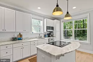 890 Alameda Dr, Huntingtown, MD 20639 - Photo 19