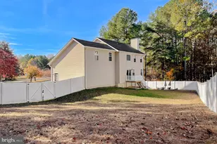 1879 Oriole, Saint Leonard, MD 20685 - Photo 5