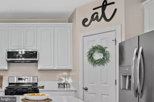 3235 Mills Pond Dr, Port Republic, MD 20676 - Photo 11