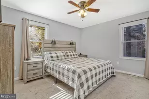 649 Los Alamos Ln, Lusby, MD 20657 - Photo 17