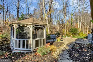 220 Sandhill Ct, Saint Leonard, MD 20685 - Photo 37