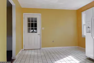 1270 Hollyberry Ct, Huntingtown, MD 20639 - Photo 15