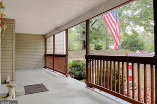5862 Magnolia Cir, Saint Leonard, MD 20685 - Photo 3