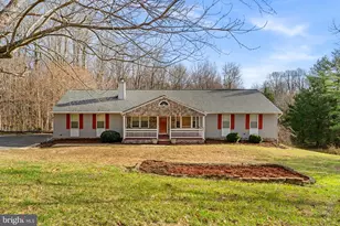 8261 Frances Ln, Owings, MD 20736 - Photo 1